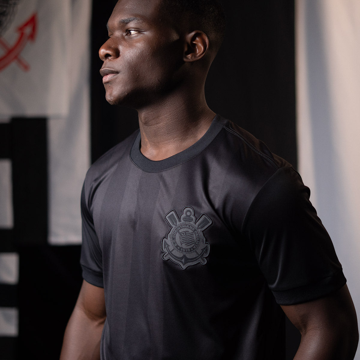 Corinthians Retro All Black Lines Men's T-Shirt