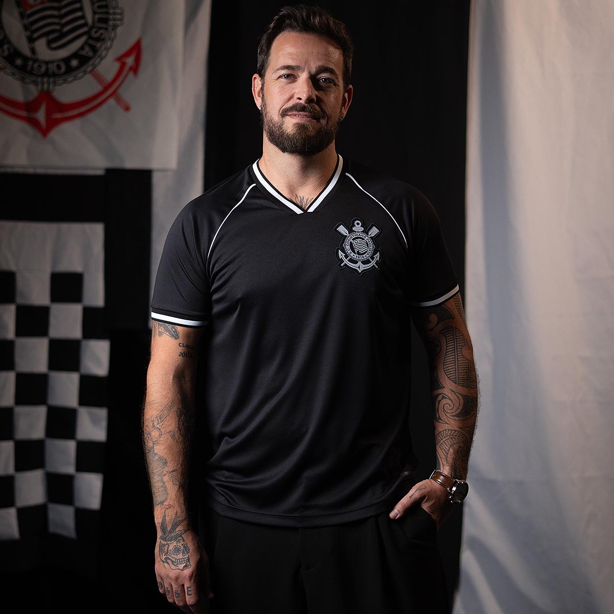 Corinthians Retro Black Series Men's T-Shirt