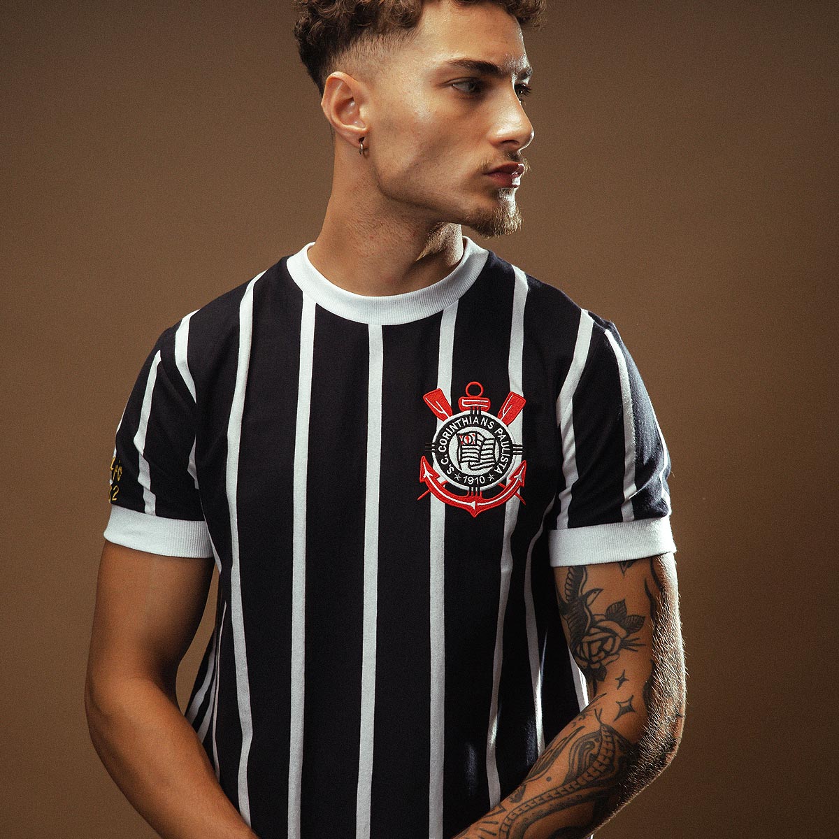 Corinthians Retro Democracia Sócrates 1982 Nº 8 Men's T-Shirt