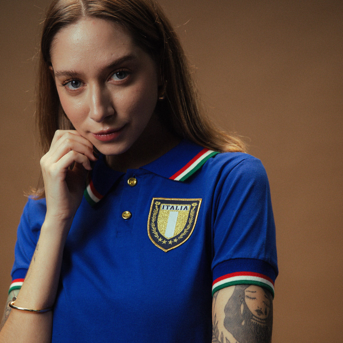 RG24-FEMITAGOLD_MB-P