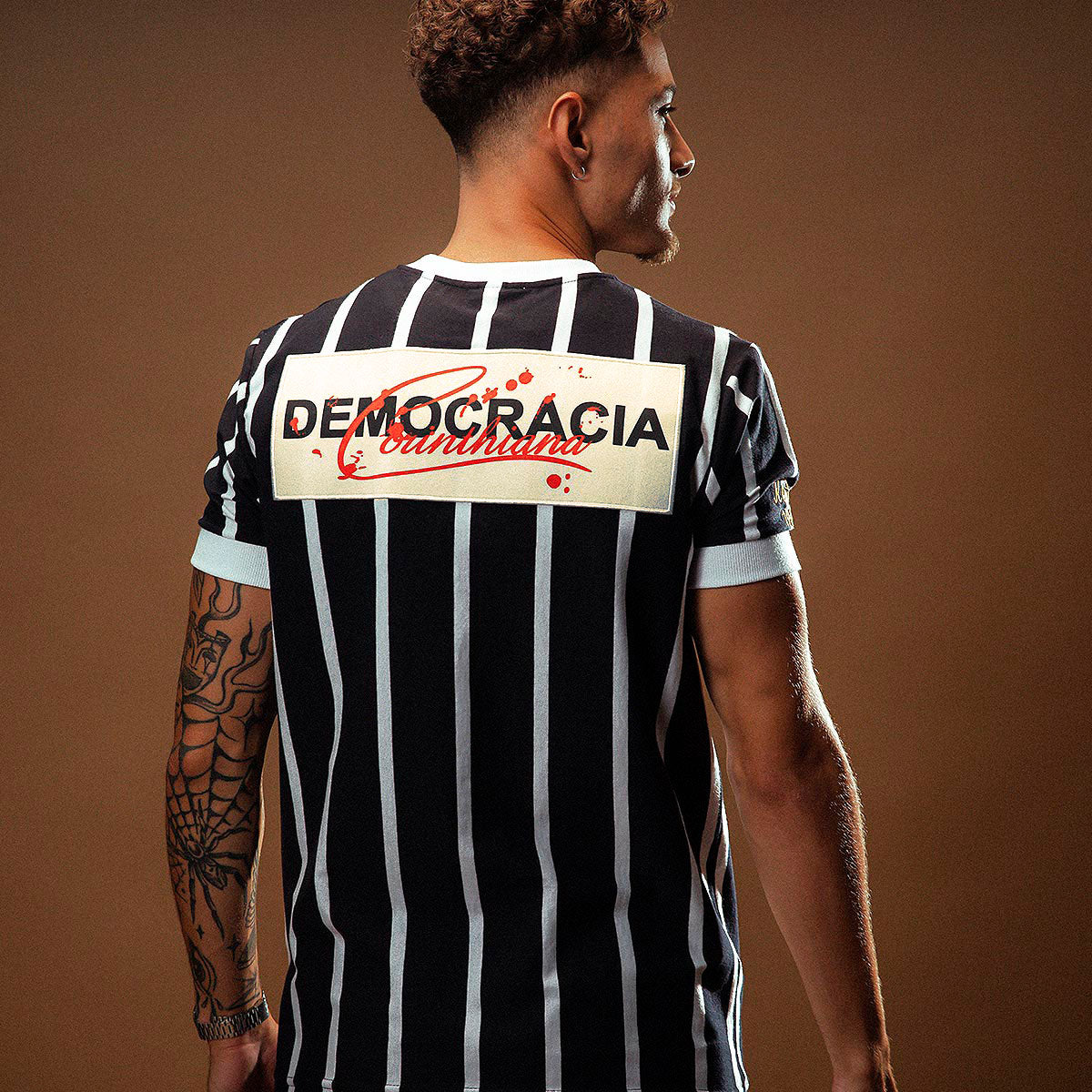 Corinthians Retro 1982 Democracy Men's T-Shirt