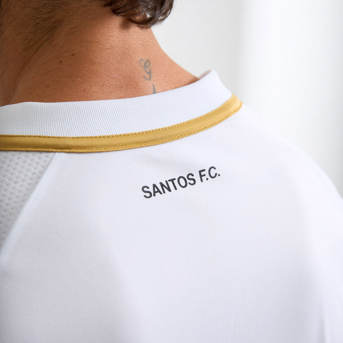 Santos Retro Manto Men's T-Shirt